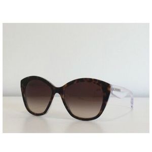 Dolce and Gabbana tortoise authentic sunglasses